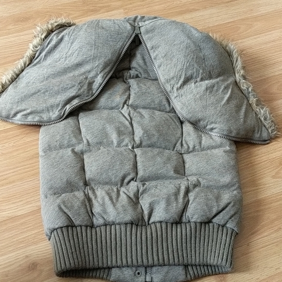 BCBG Grey Melange Hooded Puffer Vest - Picture 5 of 11
